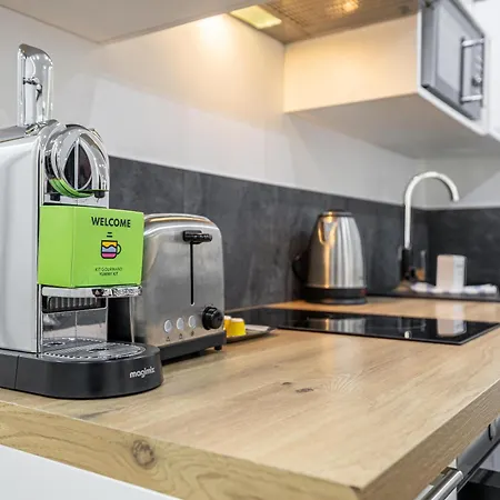 8 Merle T2 - Moderner Pour 4 Personnes Proche Palais Apartmán