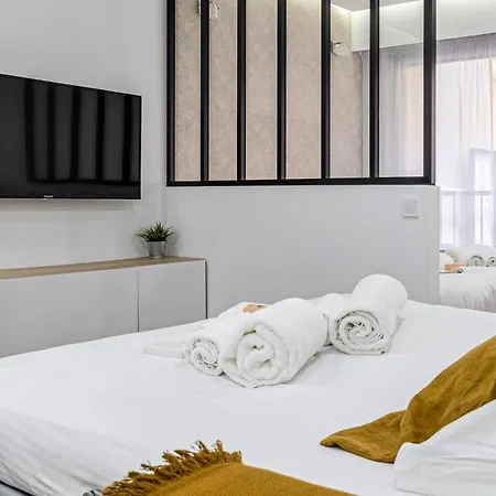 8 Merle T2 - Moderner Pour 4 Personnes Proche Palais Cannes